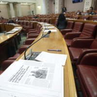 Poluprazna sabornica