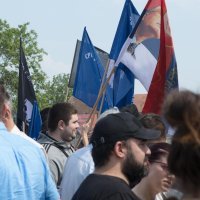 Šešelj zaustavljen na ulazu u Hrtkovce
