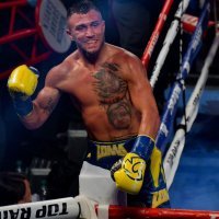 Vasiliy Lomanchenko - Jorge Linares