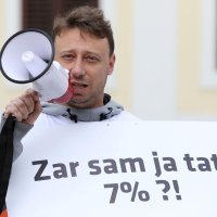 Udruga za ravnopravno roditeljstvo prosvjedom upozorila na neravnopravan položaj očeva