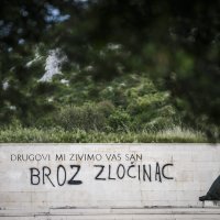 Vandali išarali Spomen kosturnicu borcima NOB-a