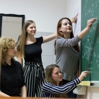 Doc.dr.sc. Snježana Majstorović, mentorica i studentice Iva Petovari, Marinela Pilj i Marijana Štengl