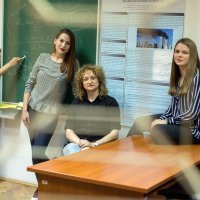 Doc.dr.sc. Snježana Majstorović, mentorica i studentice Iva Petovari, Marinela Pilj i Marijana Štengl