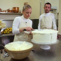 Claire Ptak, kraljevska torta