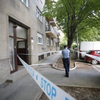 U Ružmarinskoj ulici 9 uslijed eksplozije na šestom katu zgrade izgorio je stan.