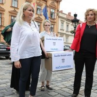 Konferencija za medije Sindikata hrvatskih učitelja ispred Banskih dvora