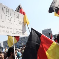 Berlin: Prosvjedi pristaša stranke AfD protiv vlade Angele Merkel