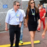 Hugh Grant i Anna Eberstein