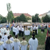 Procesija kroz središte Zagreba povodom blagdana Tijelova