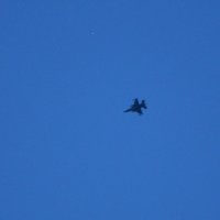 NATO-ov zrakoplov na nebu iznad Pule