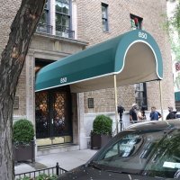 Kate Spade pronađena mrtva u svom stanu u Park Avenueu