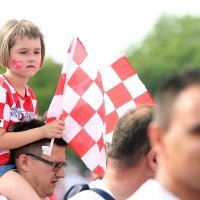 Navijači  pristižu na utakmicu Hrvatska - Senegal