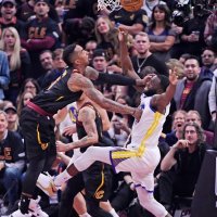 Golden State Warriors (Draymond Green) - Cleveland Cavaliers (JR Smith)