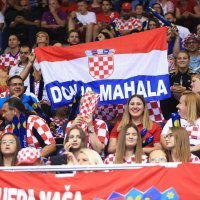 Navijači na kvalifikacijskoj rukometnoj utakmici za SP, Hrvatska - Crna Gora