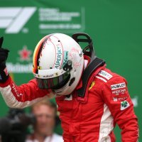 VN Kanade, Sebastian Vettel