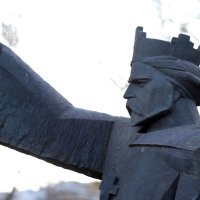 Kip kralja Zvonimira u Kninu