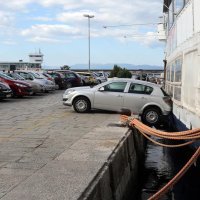 Nina spasila Opel Astru od pada u more