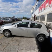 Nina spasila Opel Astru od pada u more