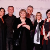 Žiri:Ursula Burger, Ivica Buljan, Miroslav Mićanović, Jadranka Pintarić i Katarina Luketić s književnicom Dubravkom Ugrešić