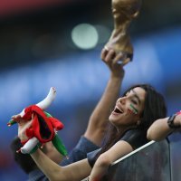 Iranske navijačice na utakmici protiv Maroka