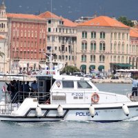 Mornari s turskog teretnog broda koji tone kod Jabuke prebačeni u Split