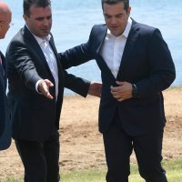 Potpisan ugovor između Grčke i Makedonije o promjeni imena u Sjeverna Makedonija