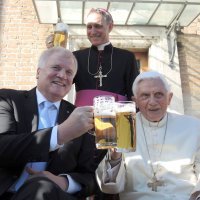 Horst Seehofer, predsjednik CSU-a i papa u miru Benedikt XVI