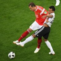 Artem Džuba u akciji