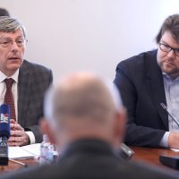 Odbor za ustav o zahtjevima za raspisivanje referenduma o izmjenama izbornog sustava