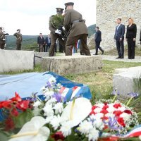 Državni vrh poklonio se na Oltaru domovine povodom Dana državnosti