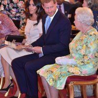 Meghan Markle, princ Harry i kraljica Elizabeta II u Buckinghamskoj palači