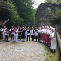 Folklorni ansambl Zagreb - Markovac