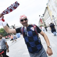 Navijači u Nižnji Novgorodu prije utakmice s Danskom