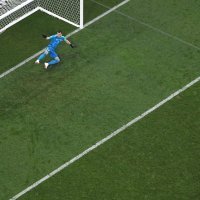 Pique zabija u raspucavanju