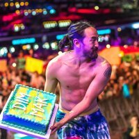 Steve Aoki
