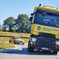 Renault T High RS Racing Edition