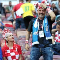 Toni Cetinski sa suprugom Dubravkom na tribinama stadiona Lužnjiki