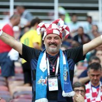 Toni Cetinski sa suprugom Dubravkom na tribinama stadiona Lužnjiki