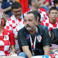 Toni Cetinski sa suprugom Dubravkom na tribinama stadiona Lužnjiki