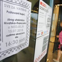 Dućani zatvaraju vrata