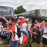 Navijači s Velesajma kreću na Trg bana Jelačića
