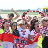 Navijači na aerodromu