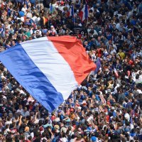 Doček francuske reprezentacije u Parizu