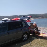 Plaža Pisak, Seline