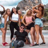 Žanamari Perčić i Joshua Macks u spotu 'Romantika'