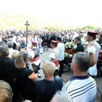 Ispraćaj Olivera Dragojevića na groblju Sv. Roka