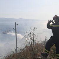 Veliki požar izbio na prostoru naselja Lokva Rogoznica kod Omiša