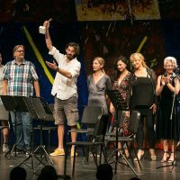 Glumački ansambl predstave Orestija