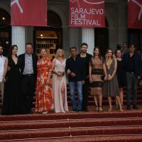 Ekipa druge sezone TV serije Novine