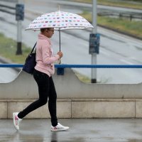 Građane u Zagrebu dočekalo kišovito i hladno jutro